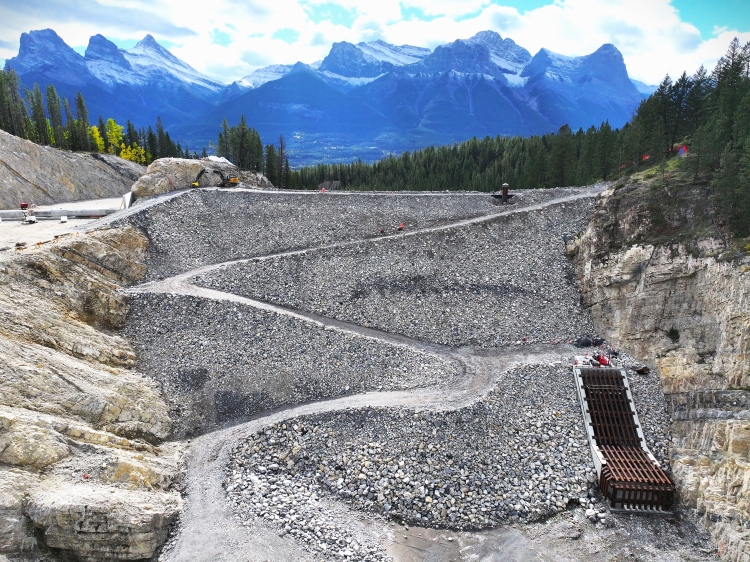 34-metre-high rock-filled embankment dam